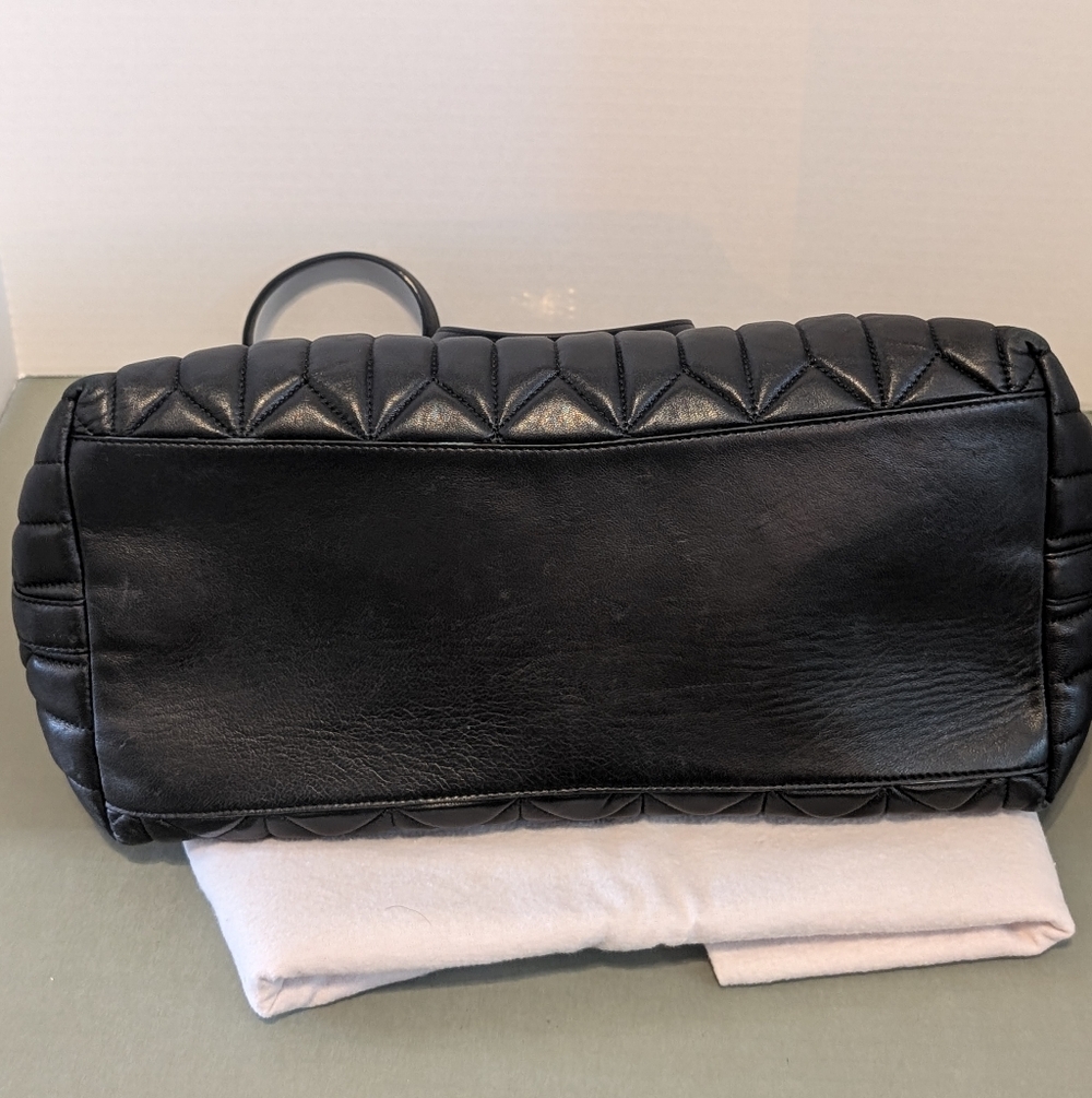 NEW Jimmy Choo Black Quilted Tote - Picture 11 of 11